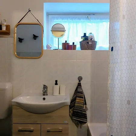 Arany Virag Vendeghaz Apartment *