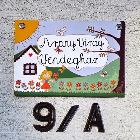 Arany Virag Vendeghaz Apartment